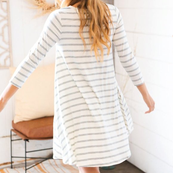 Heather Grey Ivory Stripe 3/4 Sleeve Dress with pockets - Picture 10 of 11